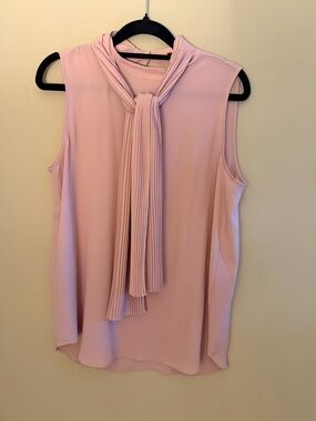 Ann Taylor Sleeveless Pleated Tie-Neck Camisole in Light Pink